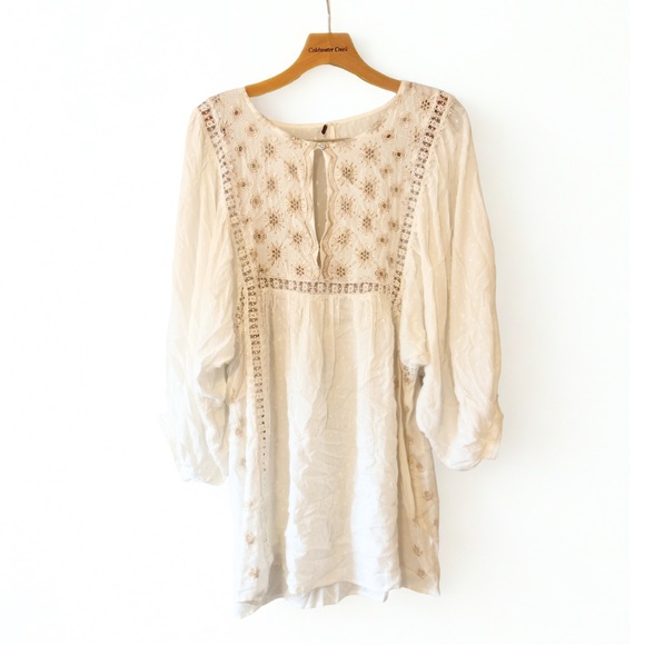 Free People Tops - Free People Ivory Embroidered Boho Peasant Tunic Top Lace Inset Balloon Sleeve L